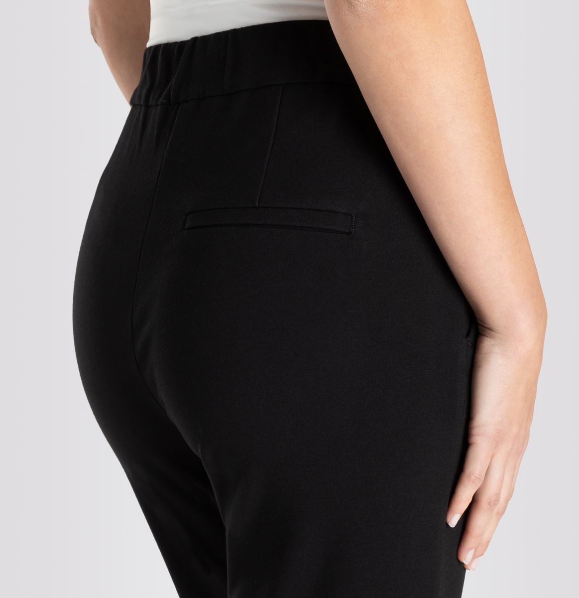 Mac Jeans Chiara Pant Black 