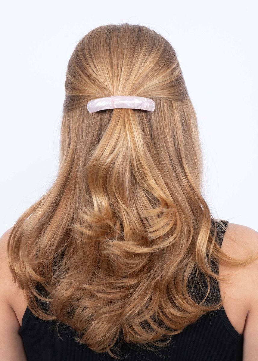 SUI AVA Curved Soft Serve Clip Strawberry 