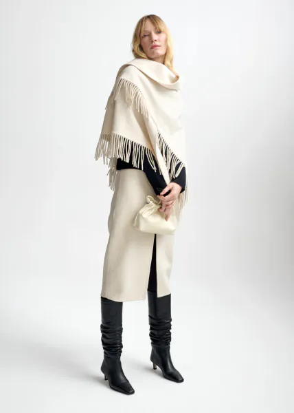 Hovedbilde Christian Aks Alba Wool Scarf  Eggshell