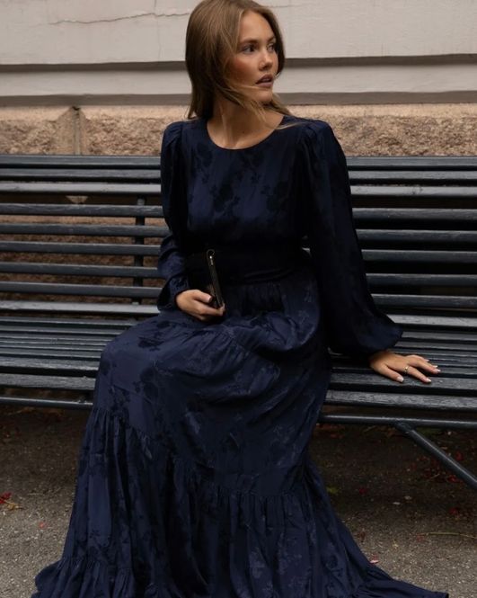Hovedbilde MISSMAYA Renée Maxi Dress Signature Satin