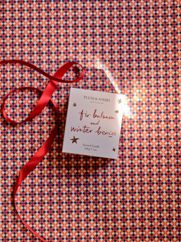 Plum and Ashby Festive Candle Fir Balsam & Winter Berries 